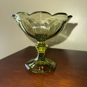 Old Williamsburg Verde Green by IMPERIAL GLASS-OHIO pedestal bowl candy dish